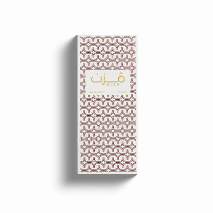 Ahmed Al Maghribi Muzn met doos
