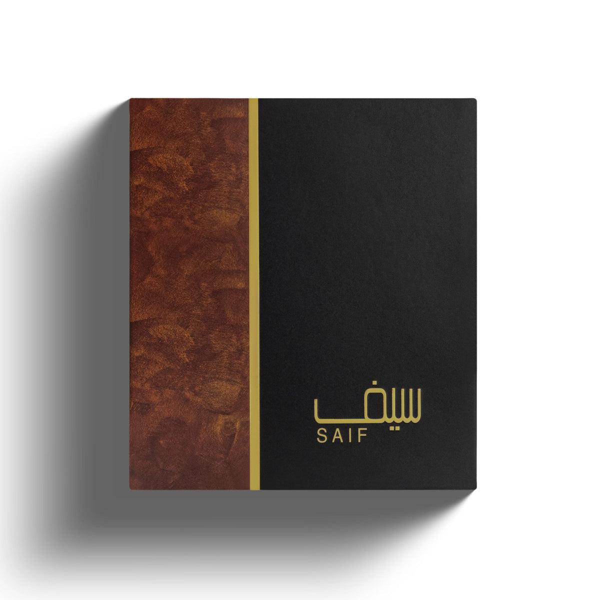 Ahmed Al Maghribi Saif met doos